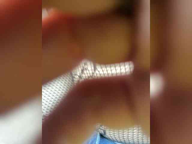 KARINA019 webcam