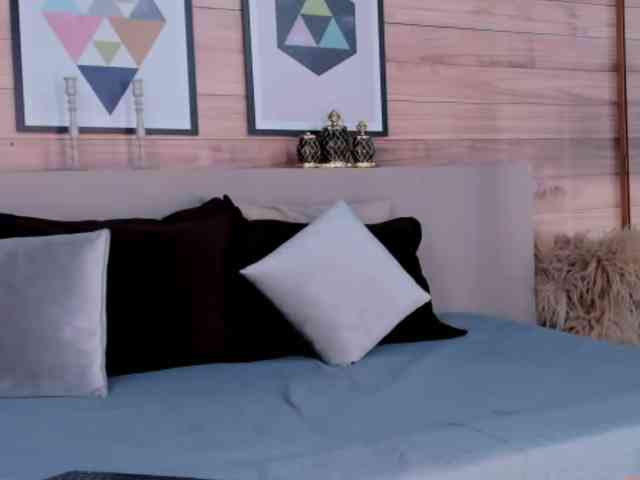 RoseEverhart webcam