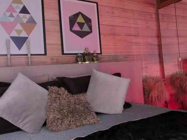 RoseEverhart webcam