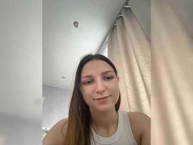 Sasha129900-1 webcam