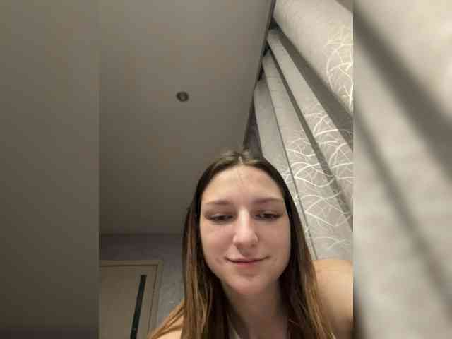 Sasha129900-1 webcam