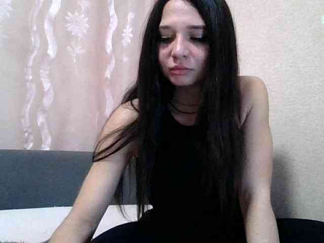 Kristina2313 webcam
