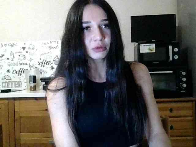 Kristina2313 webcam