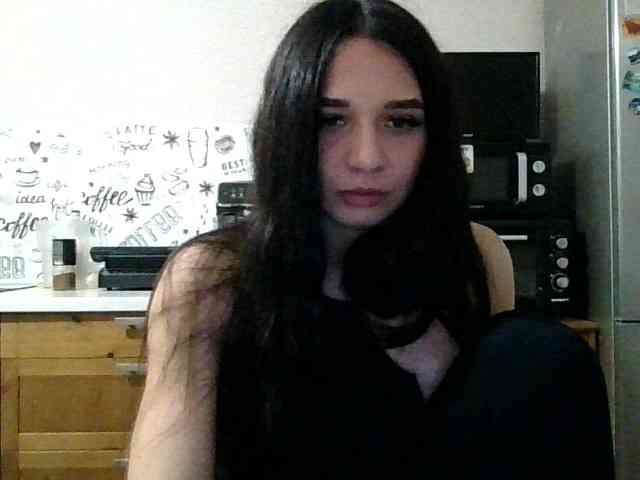 Kristina2313 webcam