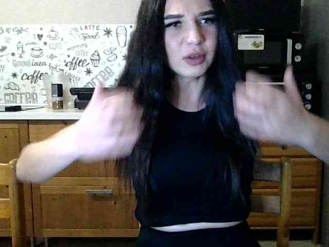 Kristina2313 webcam