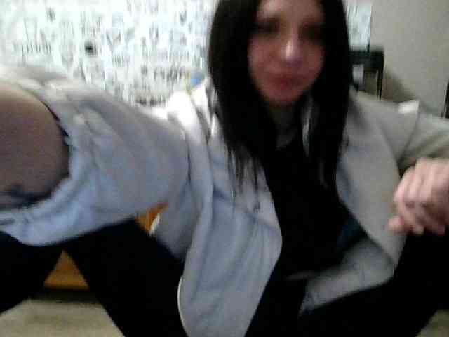 Kristina2313 webcam