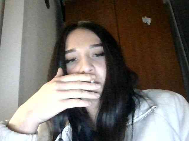 Kristina2313 webcam