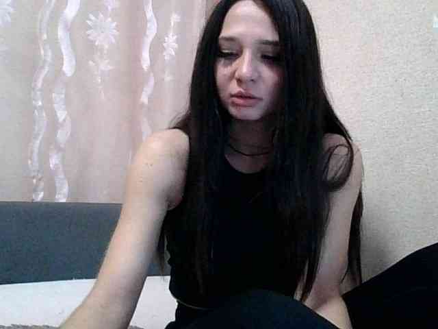 Kristina2313 webcam