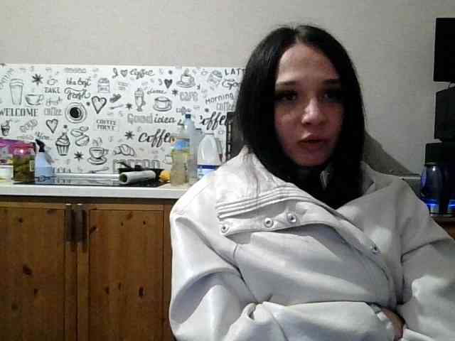 Kristina2313 webcam