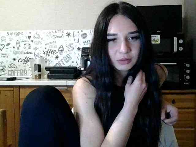 Kristina2313 webcam