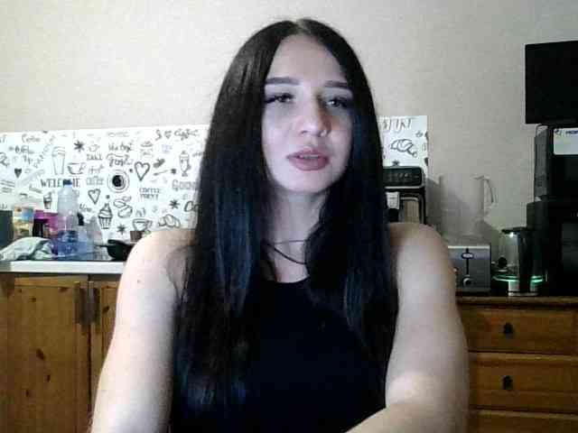 Kristina2313 webcam