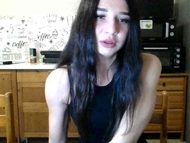Kristina2313 webcam