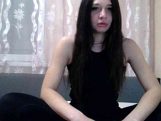 Kristina2313 webcam