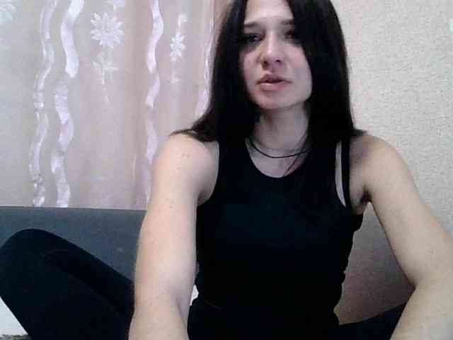 Kristina2313 webcam