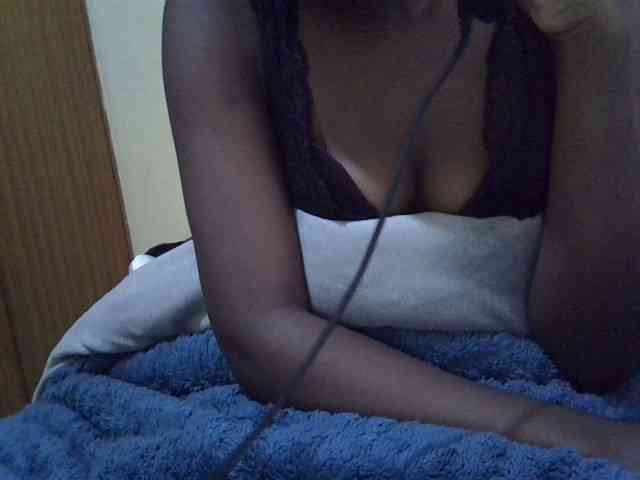 Elvinrhakhell webcam