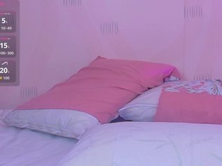 NaughtyMommyy Porn Show