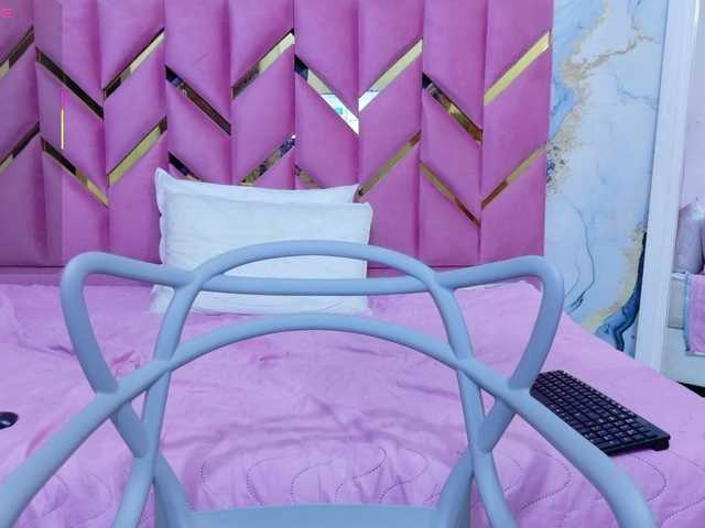 Preview of naughtymommyy