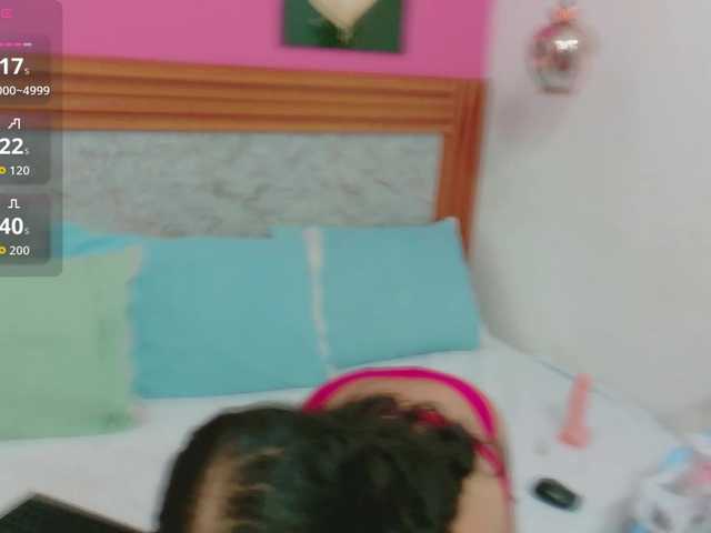 NaughtyMommyy live cam on BongaCams