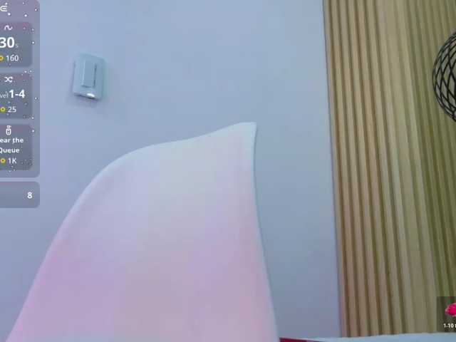 NaughtyMommyy live cam on BongaCams