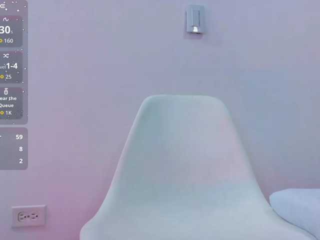 NaughtyMommyy live cam on BongaCams