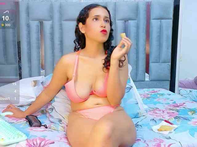 NaughtyMommyy