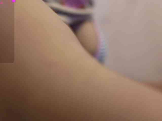 NaughtyMommyy webcam