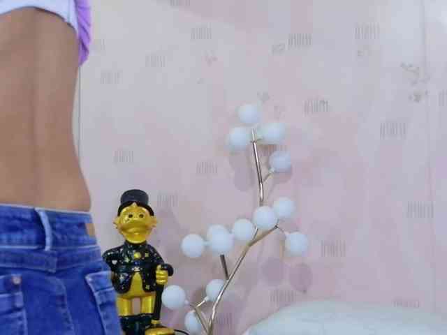 NaughtyMommyy