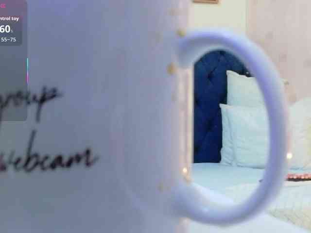 NaughtyMommyy webcam