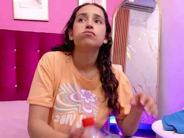 NaughtyMommyy