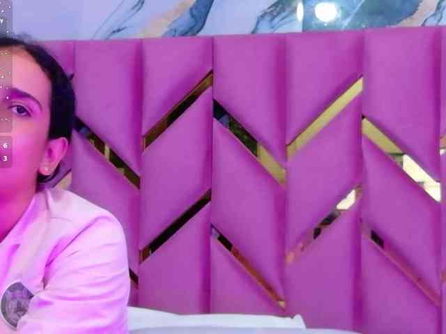 NaughtyMommyy - Girl 