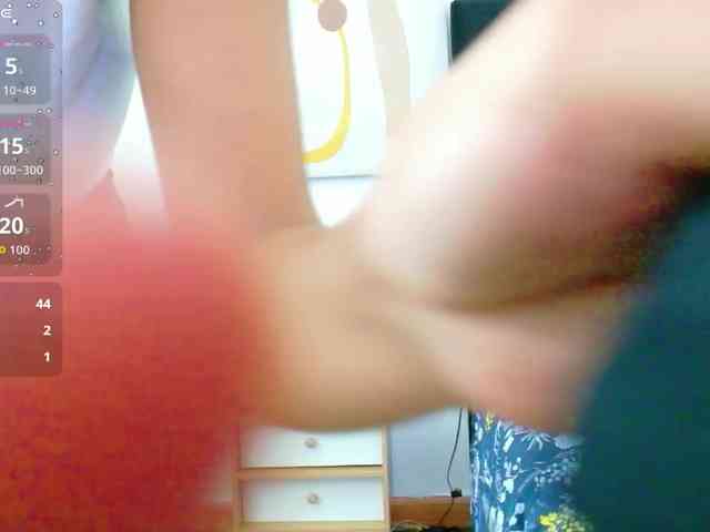 NaughtyMommyy webcam