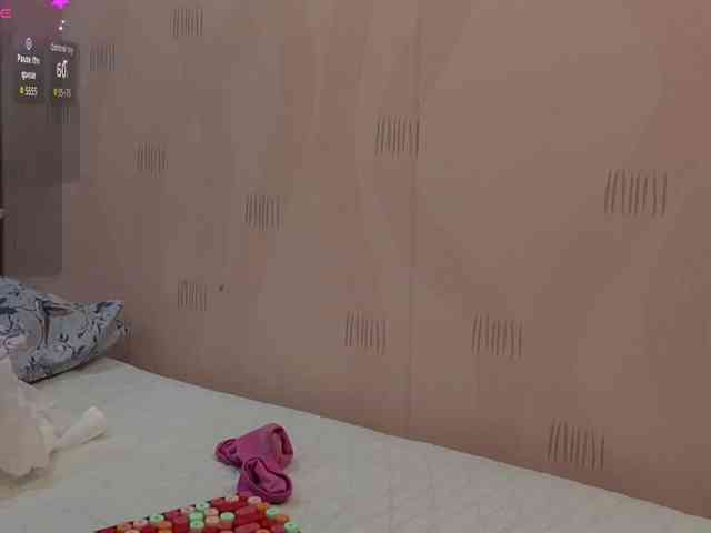 NaughtyMommyy webcam