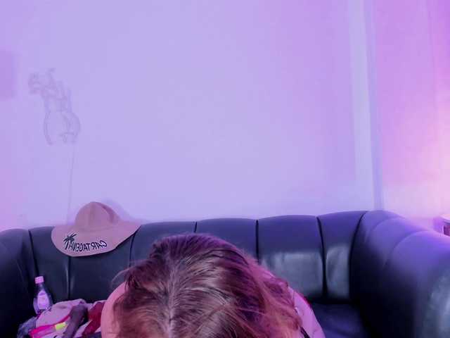 IsabellaBennet live cam on BongaCams