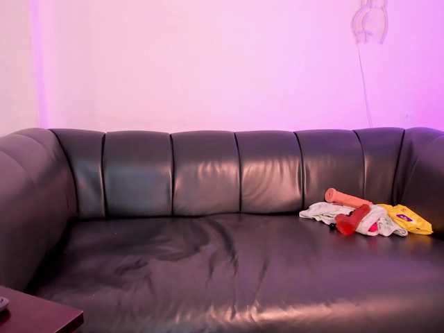 IsabellaBennet live cam on BongaCams