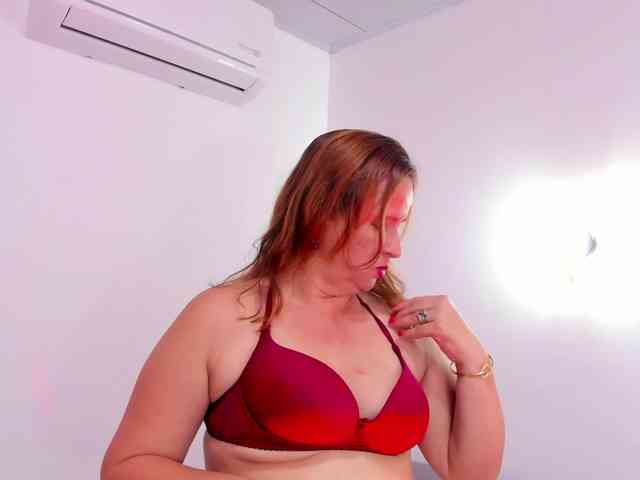 IsabellaBennet webcam