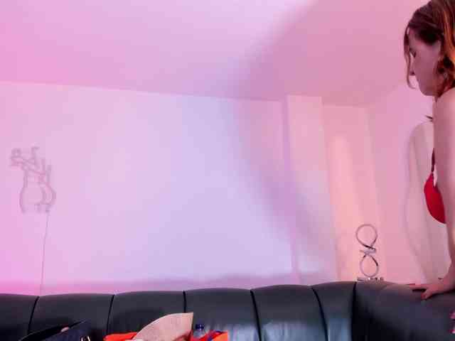 IsabellaBennet webcam