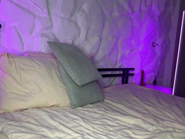 leilaelli live cam on BongaCams