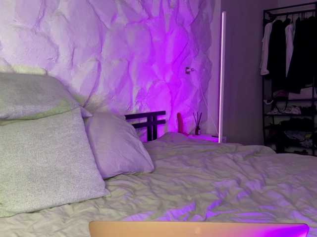 leilaelli live cam on BongaCams
