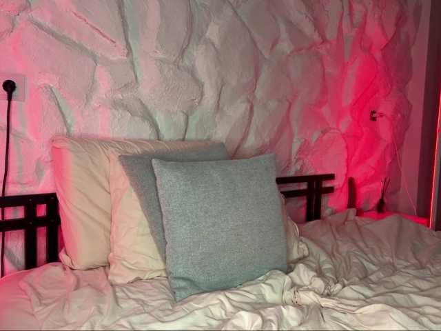 leilaelli live cam on BongaCams