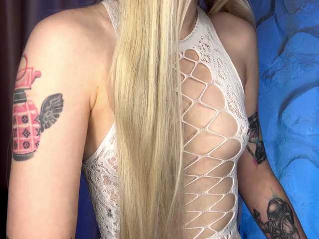 leilaelli live cam on BongaCams