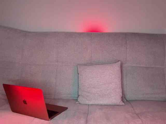 leilaelli webcam