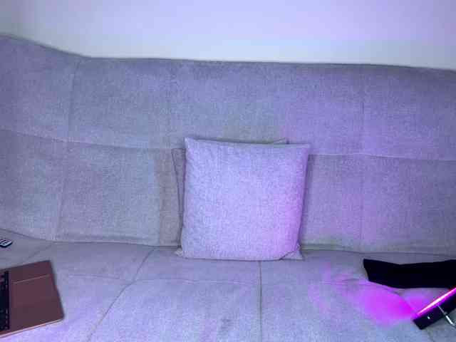 leilaelli webcam