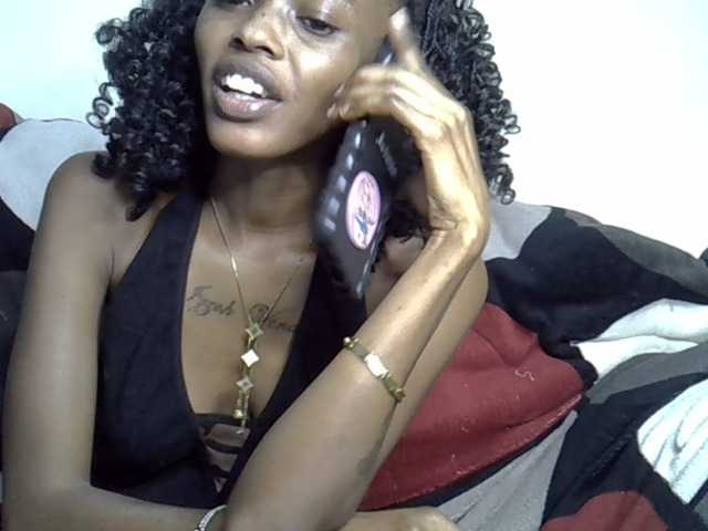 pookie-bear, live now on BongaCams