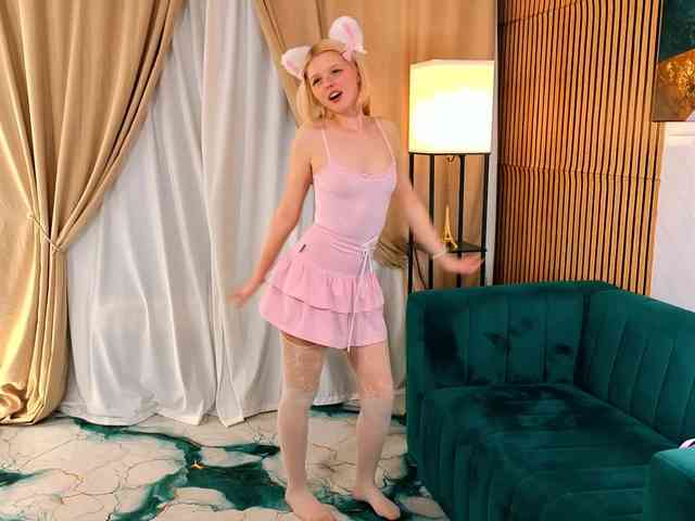 Model: lolabunny2008