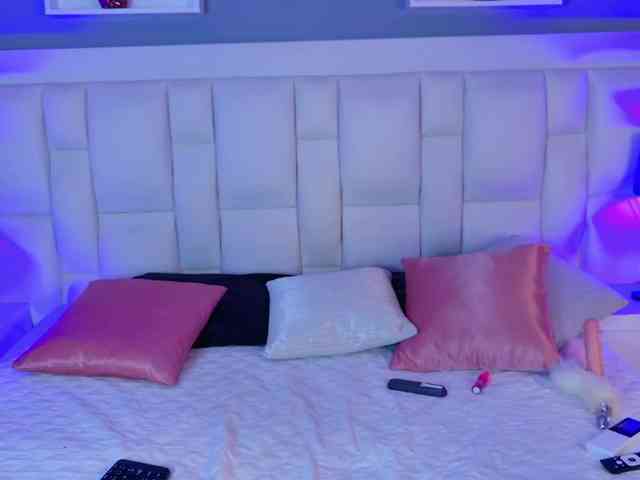 MeganRicci webcam