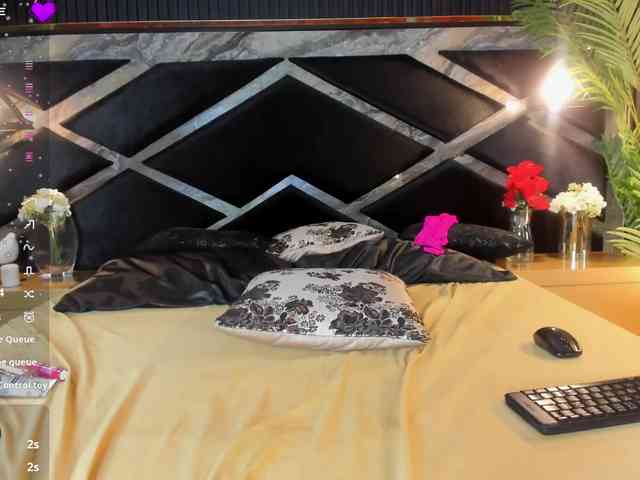 MeganRicci webcam