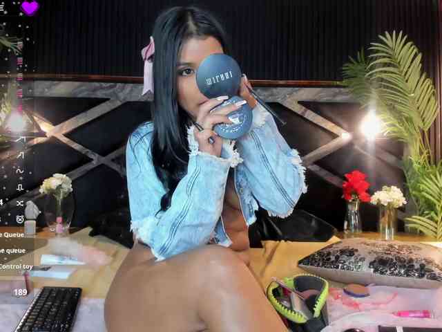 MeganRicci webcam