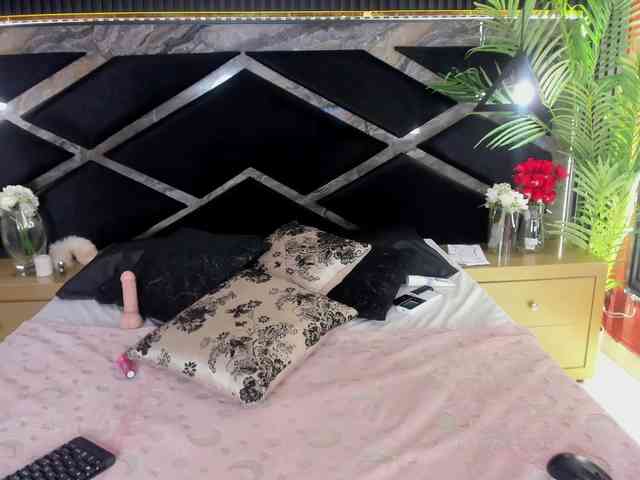 MeganRicci webcam