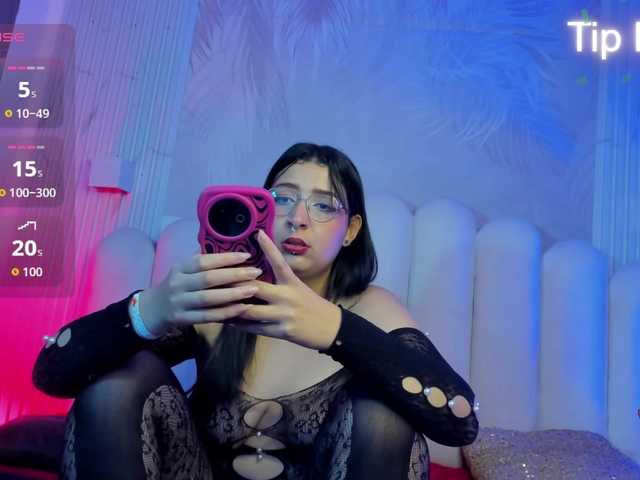 Svetlana-03 live cam on BongaCams
