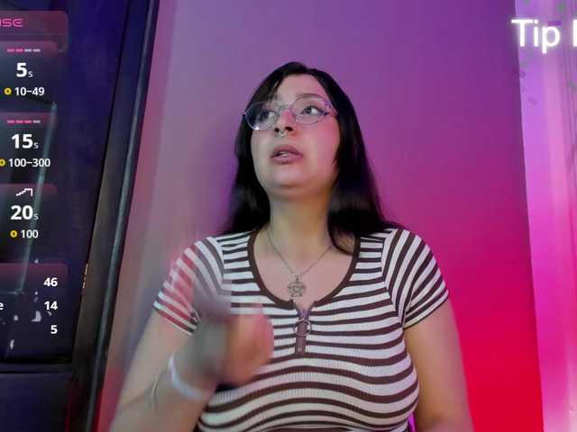 Svetlana-03 live cam on BongaCams
